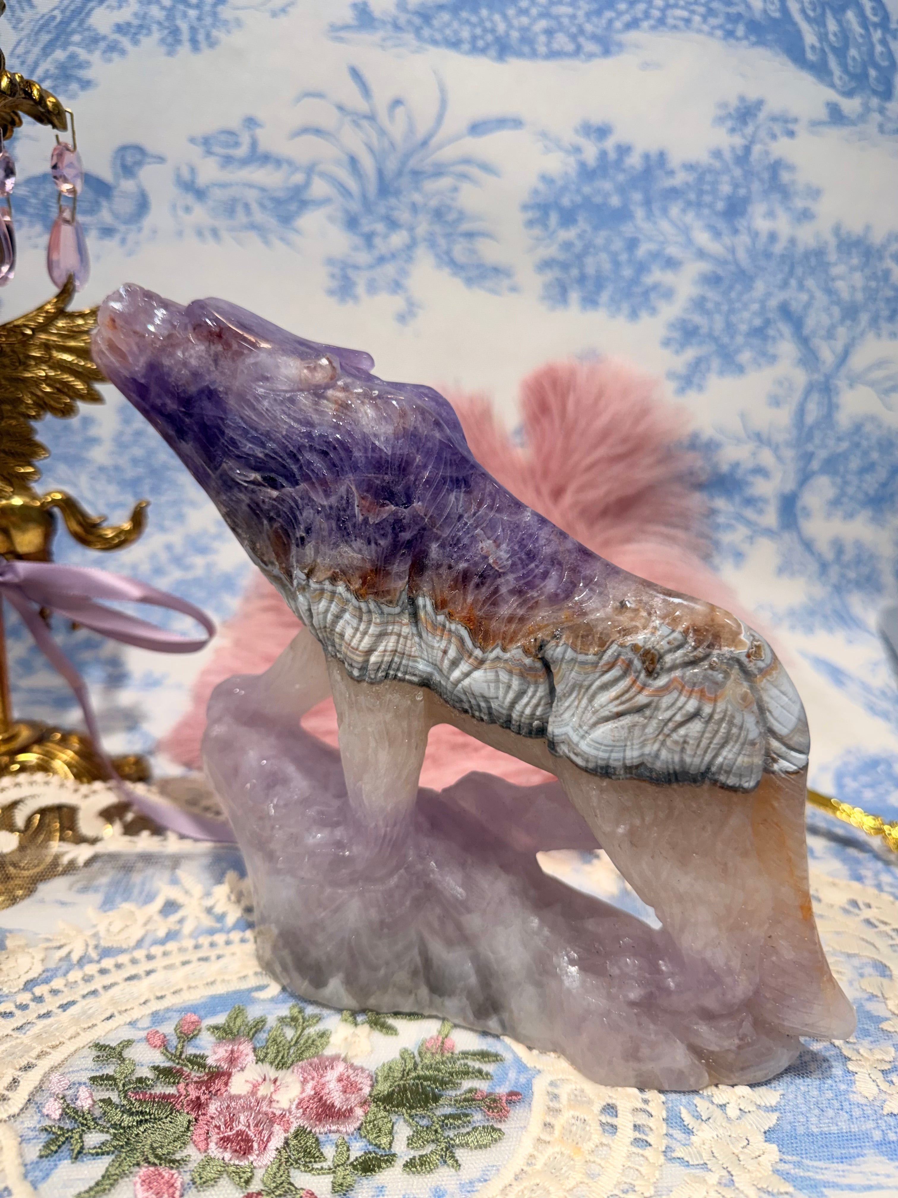 50% off High quailty amethyst agate banding wolf